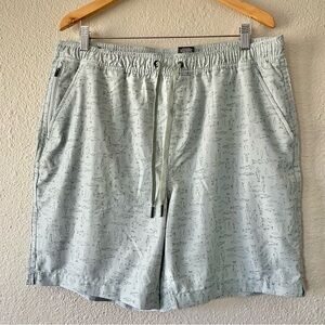 Eddie Bauer Volley Swim Trunks Shorts Men’s L Light Blue Fish Print 8” Inseam